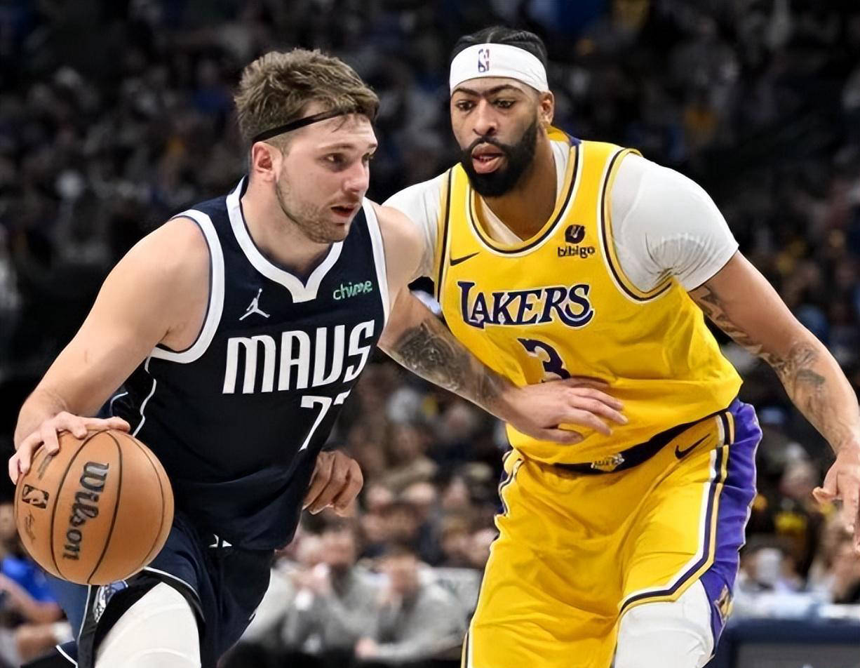 ayx爱游戏官网-东契奇焦点对战，塔图姆与60激战独行侠分钟，出色发挥胜负难料！的简单介绍