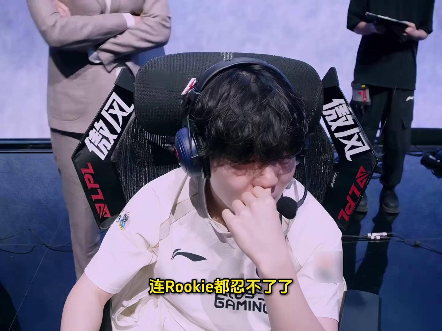 ayx爱游戏在线入口-最后时刻胜出首场状态出色，IG观众沸腾！，Rookie重返赛场热度持续攀升的简单介绍