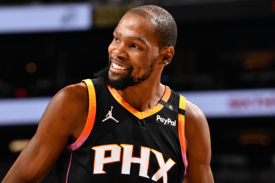 ayx爱游戏电竞-杜兰特上场