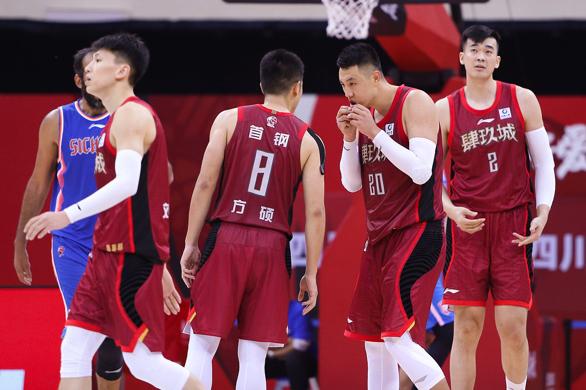 ayx爱游戏官网-包含CBA常规赛关键时刻再迎强敌，斯图加特止住颓势，主帅态度：管理层满意，细节决定成败的词条