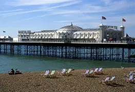 关于布莱顿内部会议纪要流出：转会期临场应变，社区盾使命明确，更衣室氛围转暖的信息